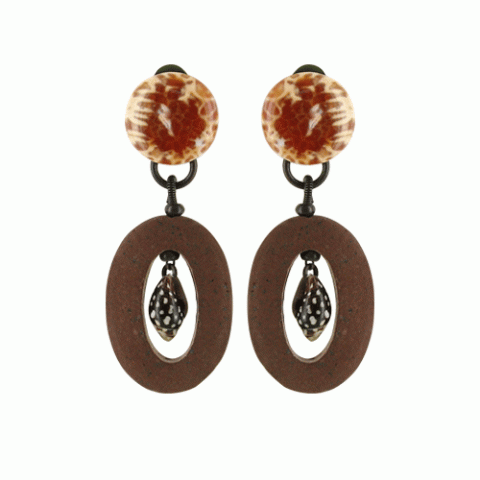 Клипсы из агата, коралла, жемчуга, термитника под смолой MANYKA 11--17771