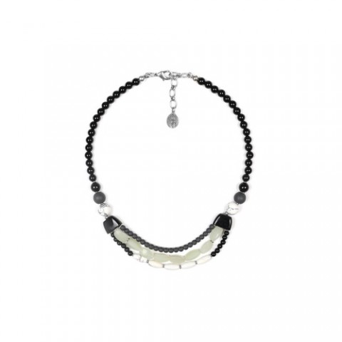 Колье из жемчуга, оникса, нефрита и черного рога SUMATRA 15--40084