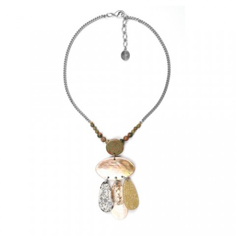 Колье из унакита, перламутра и розовой ракушки NATURALISTE 15--40971