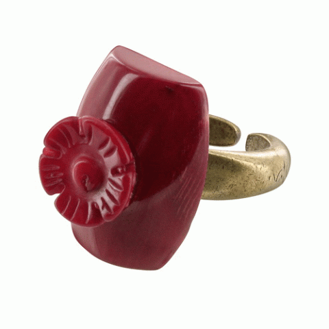 Кольцо из коралла Ever Red